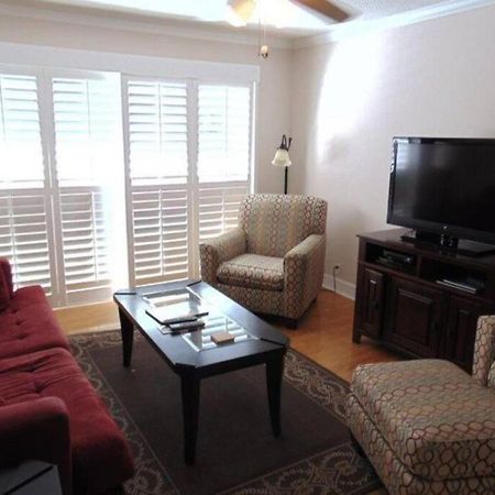 W2 Ocean Walk Resort Upstairs 2 Bed King And Two Twins Next To Back Pool St. Simons Island Extérieur photo