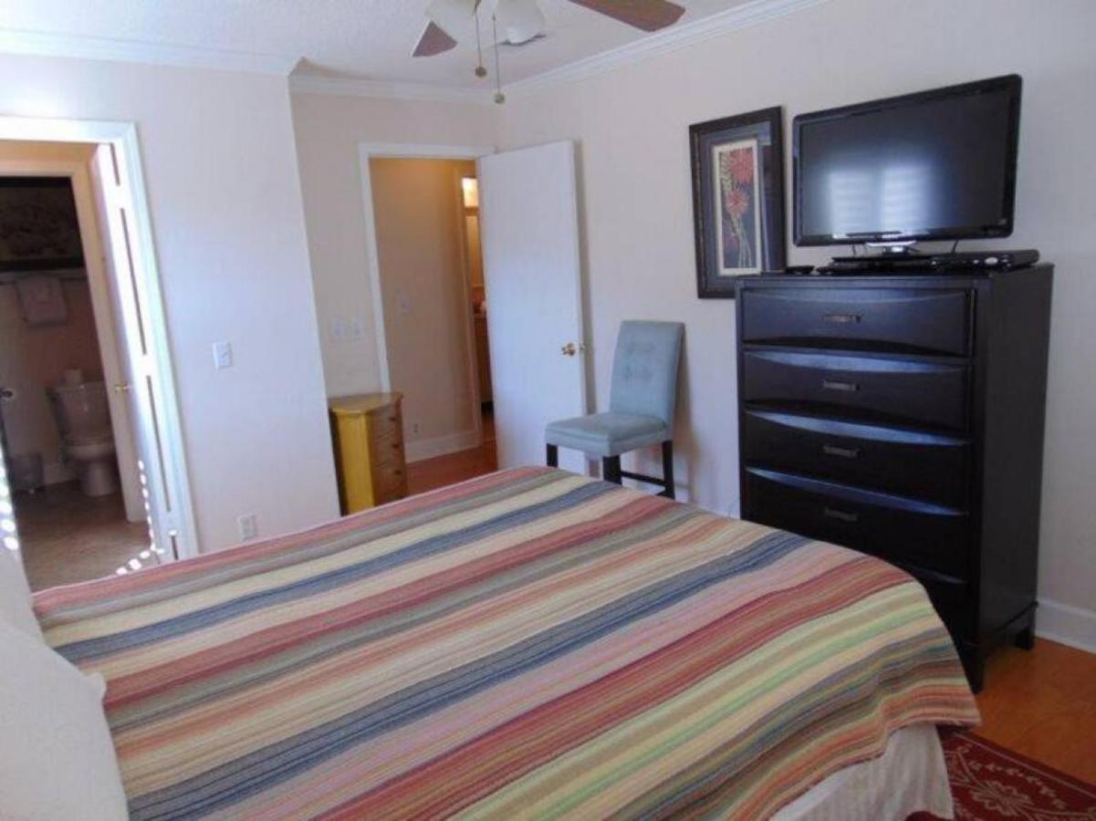 W2 Ocean Walk Resort Upstairs 2 Bed King And Two Twins Next To Back Pool St. Simons Island Extérieur photo